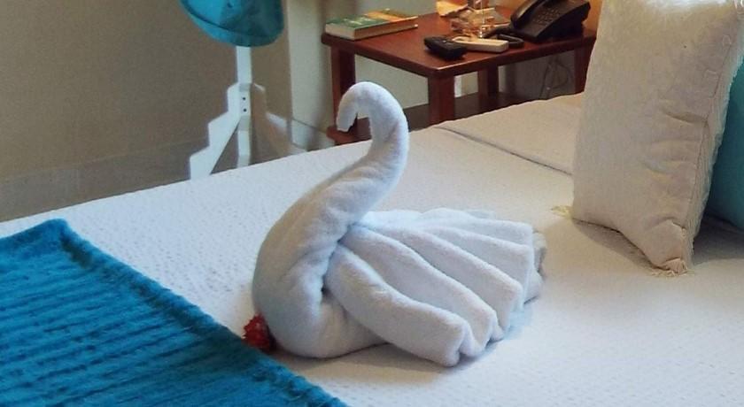 Hotel La Gaviota Tropical プラヤ・エルモサ エクステリア 写真